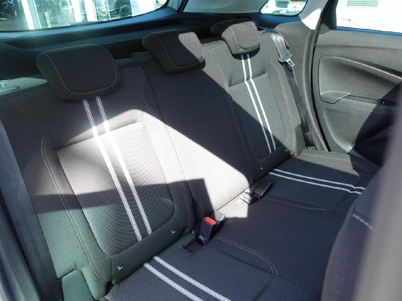 Fahrzeugabbildung Opel Crossland 1,2 Elegance Automatik