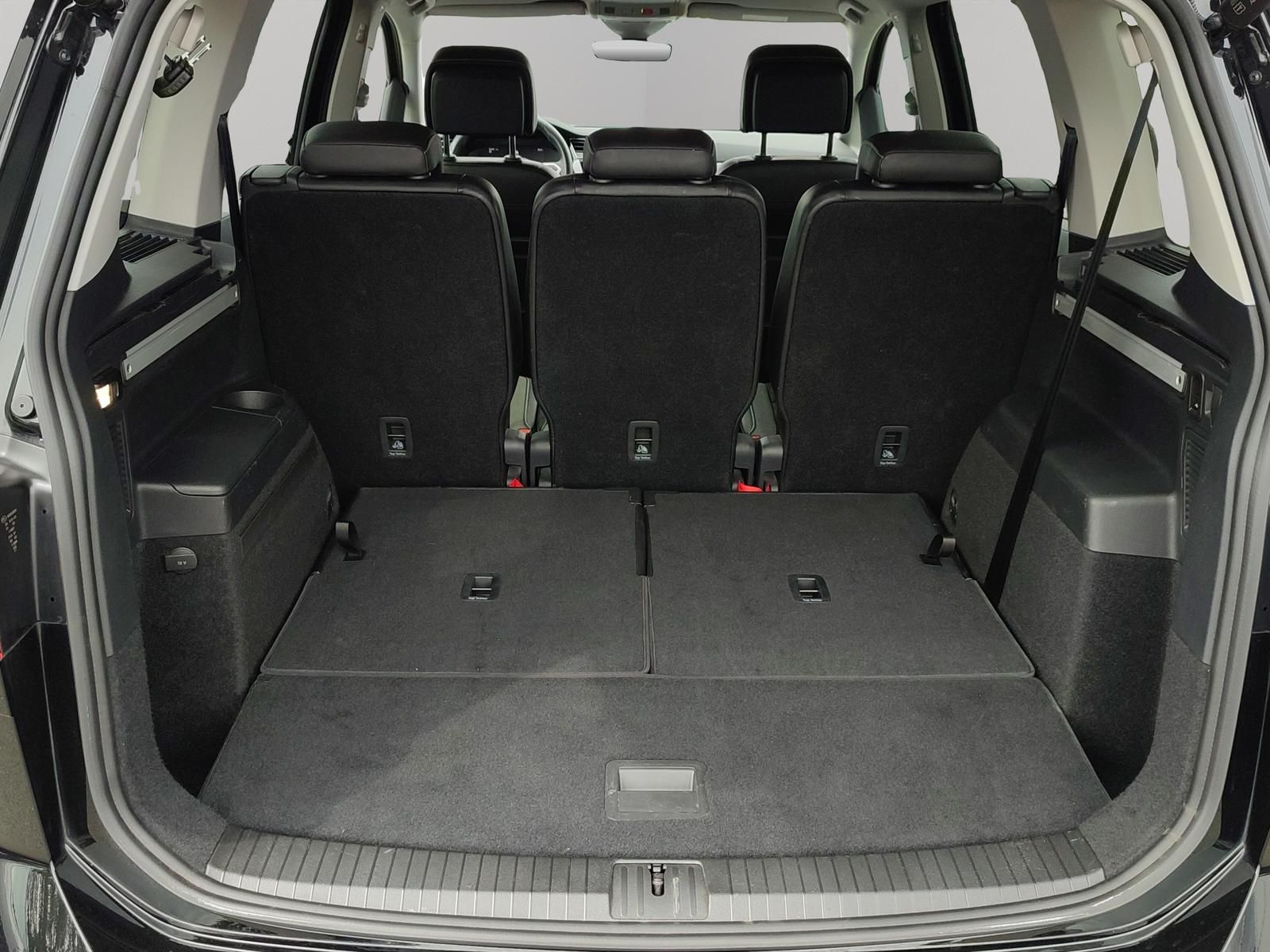 Volkswagen Touran - Bild 16