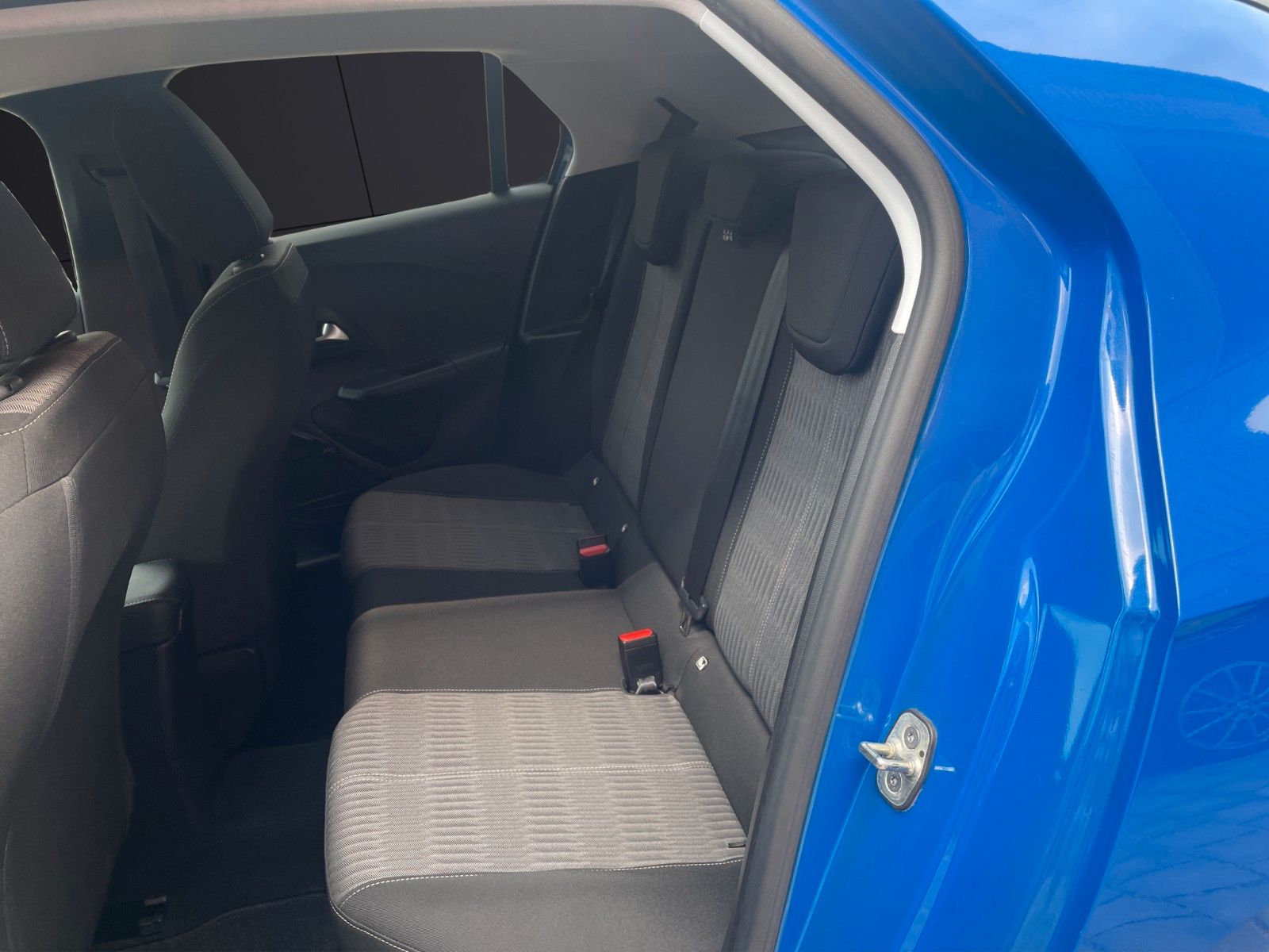 Fahrzeugabbildung Opel Corsa F Edition*SitzHZ*PDC*Temp*Blth*