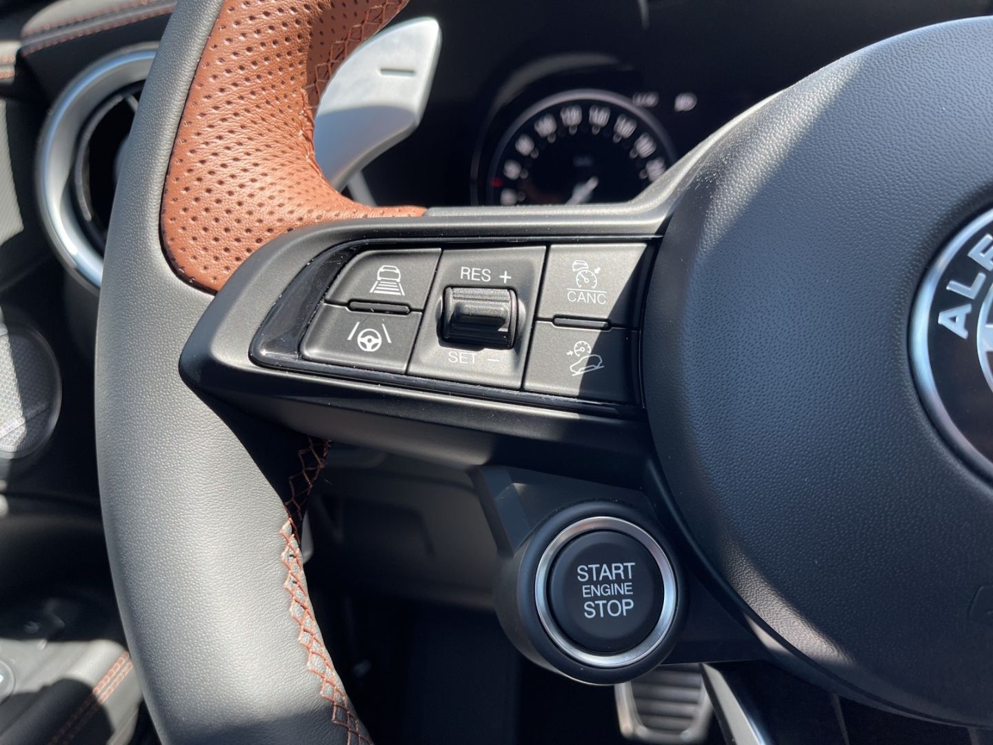 Alfa Romeo Stelvio - Bild 17