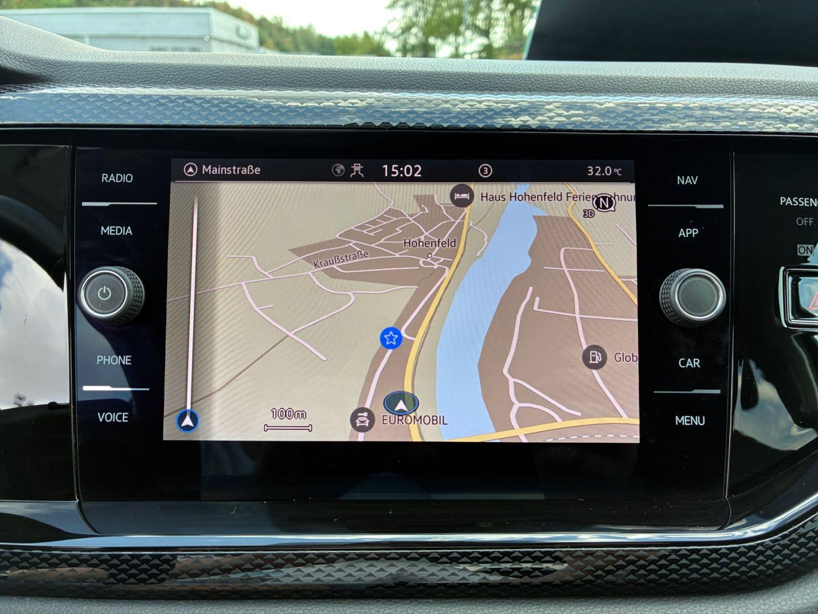 Volkswagen Polo Life 1.0 TSI DSG / Navi, CarPlay, LED, SHZ
