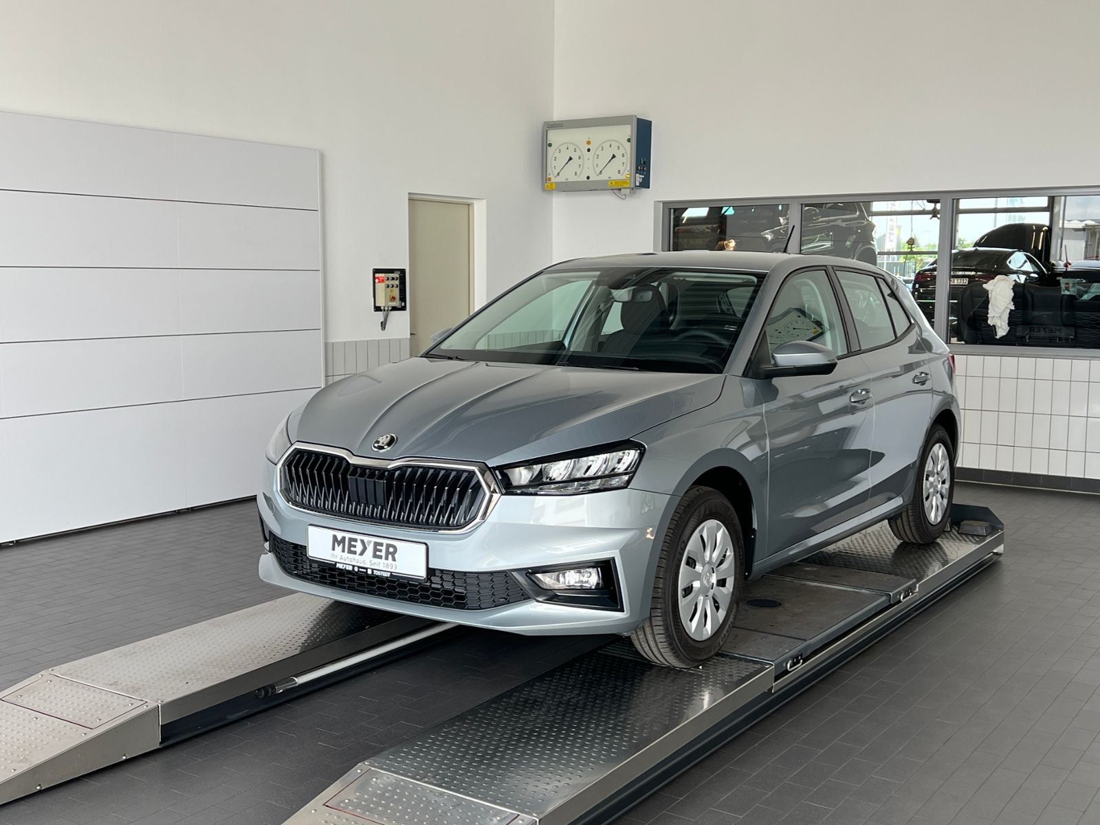 Fahrzeugabbildung SKODA Fabia  Selection 1.0 MPI *Climatronic, LED, Einp