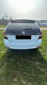 Skoda Rapid Spaceback Clever 1.0TSI; SHZ; Pano; Kamera - Skoda Rapid mit Panoramadach