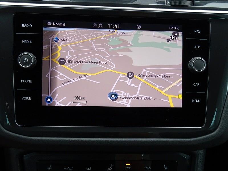 Volkswagen Tiguan 2.0 TDI DSG Urban Sport 4Motion, миниатюра 17