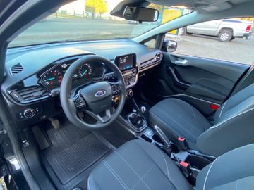 Bild 10 Ford FIESTA COOL & CONNECT