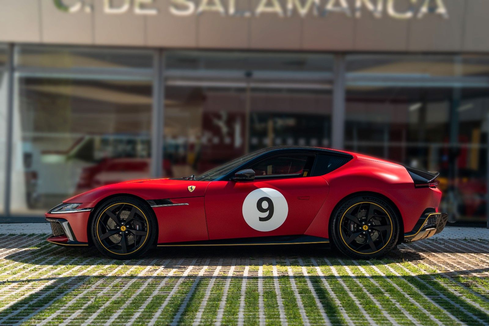Ferrari Coupe imagem 3