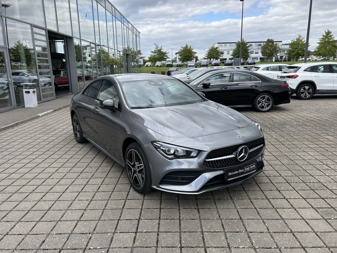Mercedes-Benz CLA 250 e Coupé AMG NIGHT AMBIENTE KAM LED NAVI foto 4