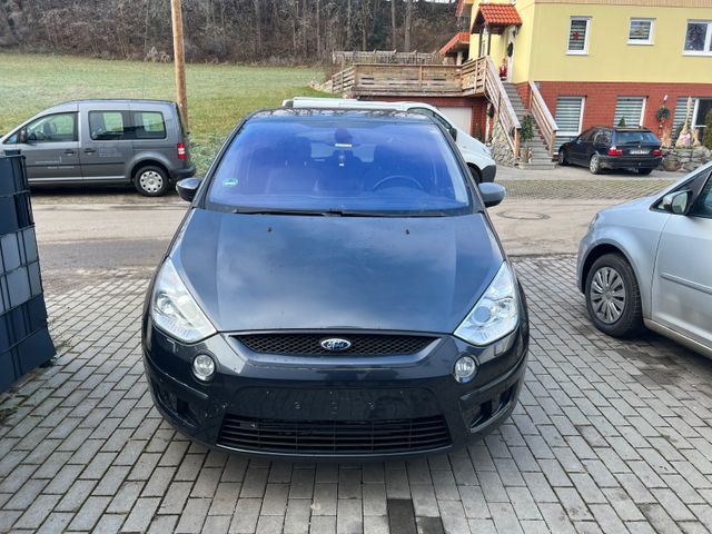 Ford S-Max Automatik