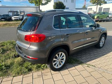 Volkswagen Tiguan - 8