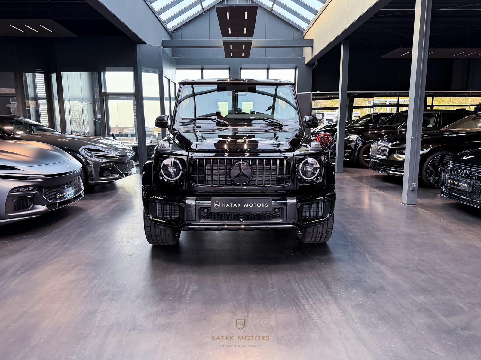 Mercedes-Benz G 63 AMG FULLCARBON/PERFROMANCE+DRIVER PACKAGE
