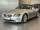 BMW Z4 Roadster 2.2i M Sportfahrwerk/Leder/PDC - BMW Z4 in Düsseldorf