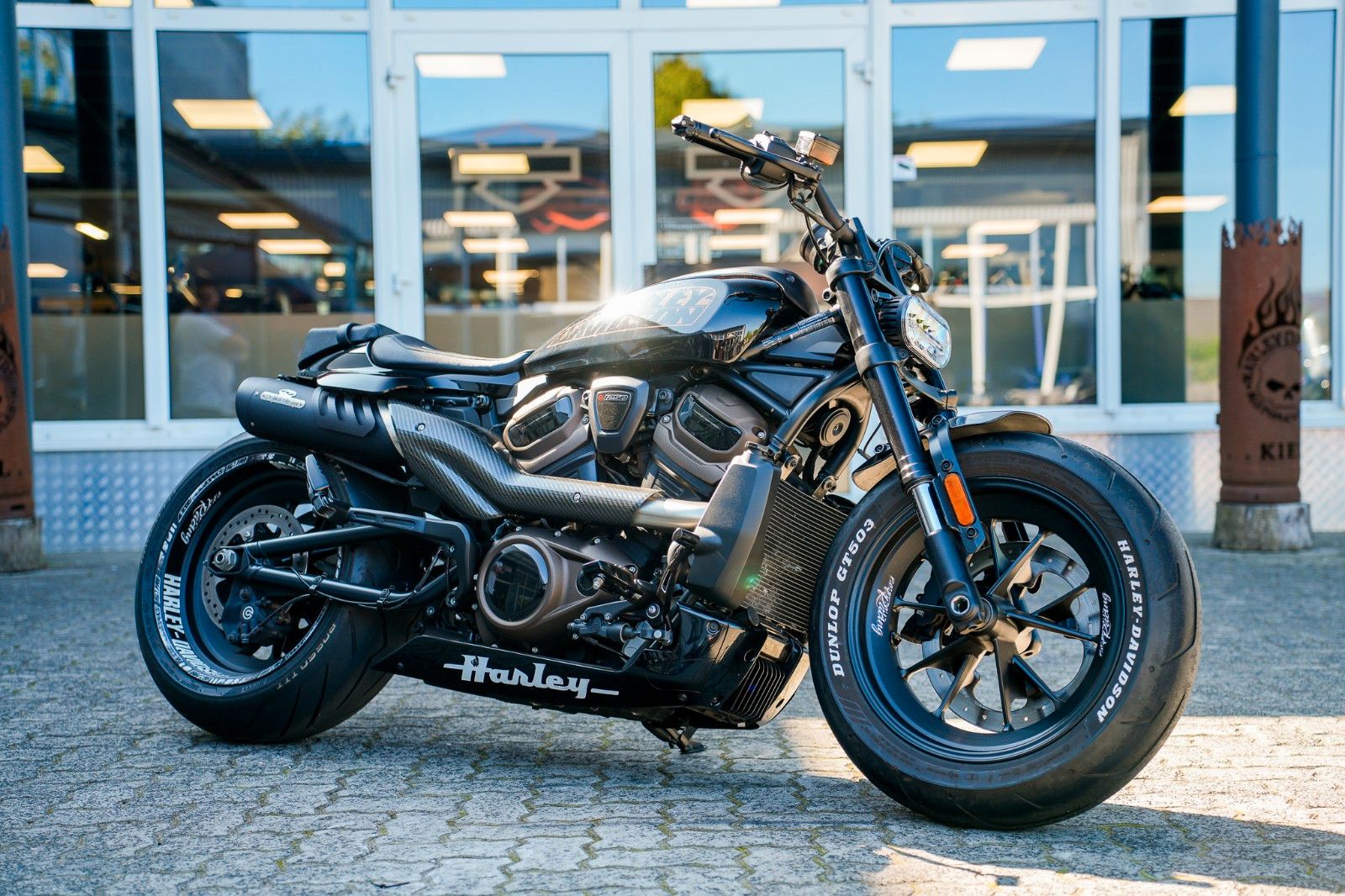 Fahrzeugabbildung Harley-Davidson Sportster S RH1250S - Jekill & Hyde-Thunderbike