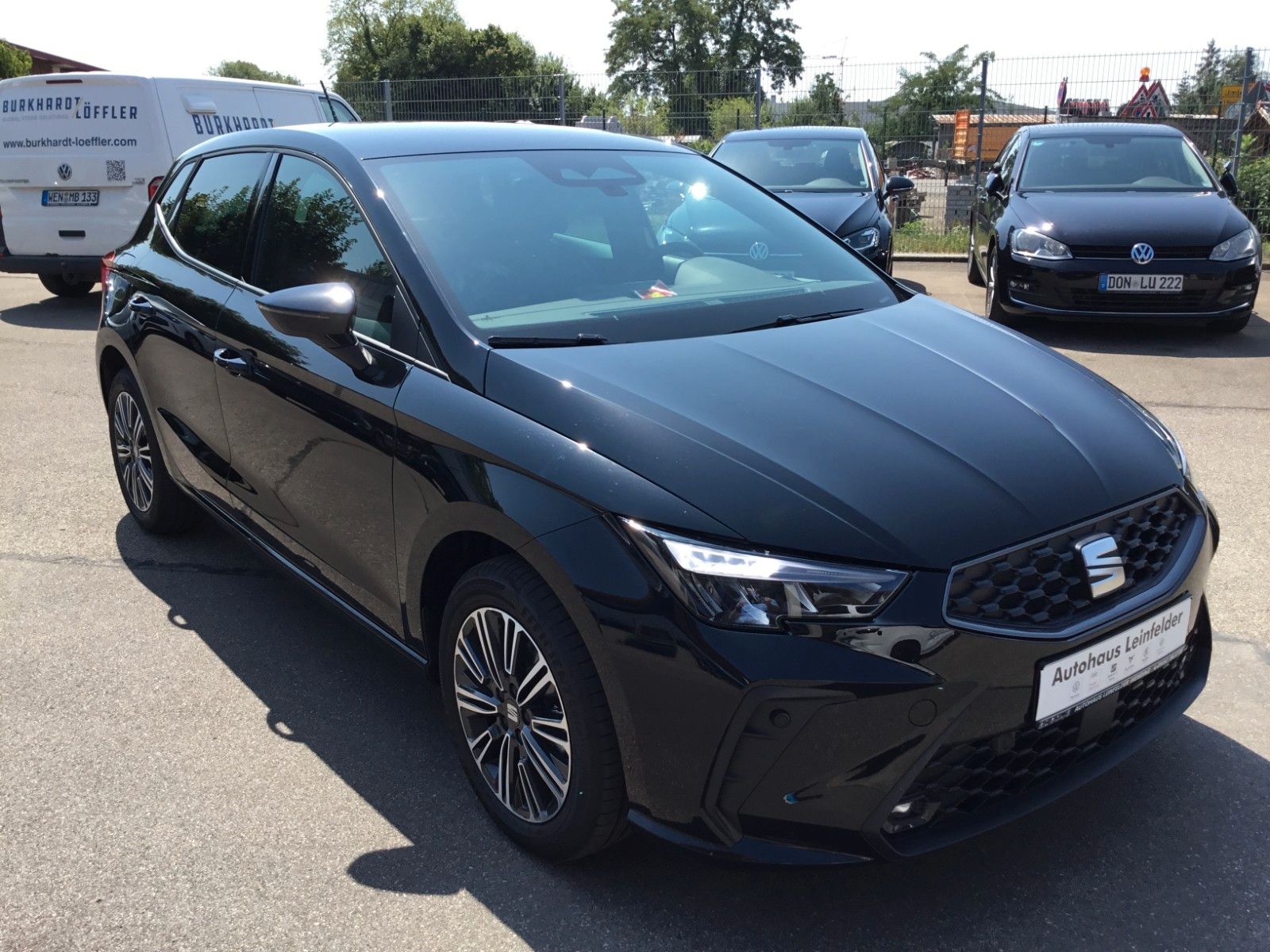 Fahrzeugabbildung SEAT Ibiza 1.0TSI Style DSG+ACC+16"+Navi+LED+FullLink