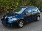 Volkswagen Golf Plus | 1.6 Benzin | TÜV - Volkswagen Golf Plus in Dresden