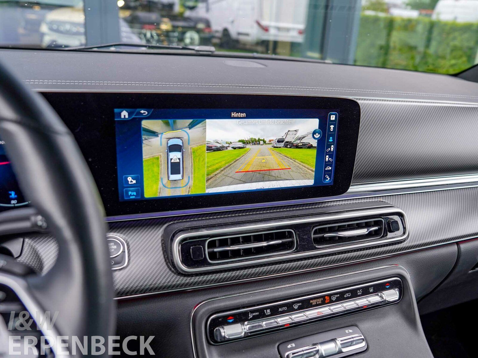 Fahrzeugabbildung Mercedes-Benz V 300 d AVANTGARDE L AMG AHK Distronic Airmatic