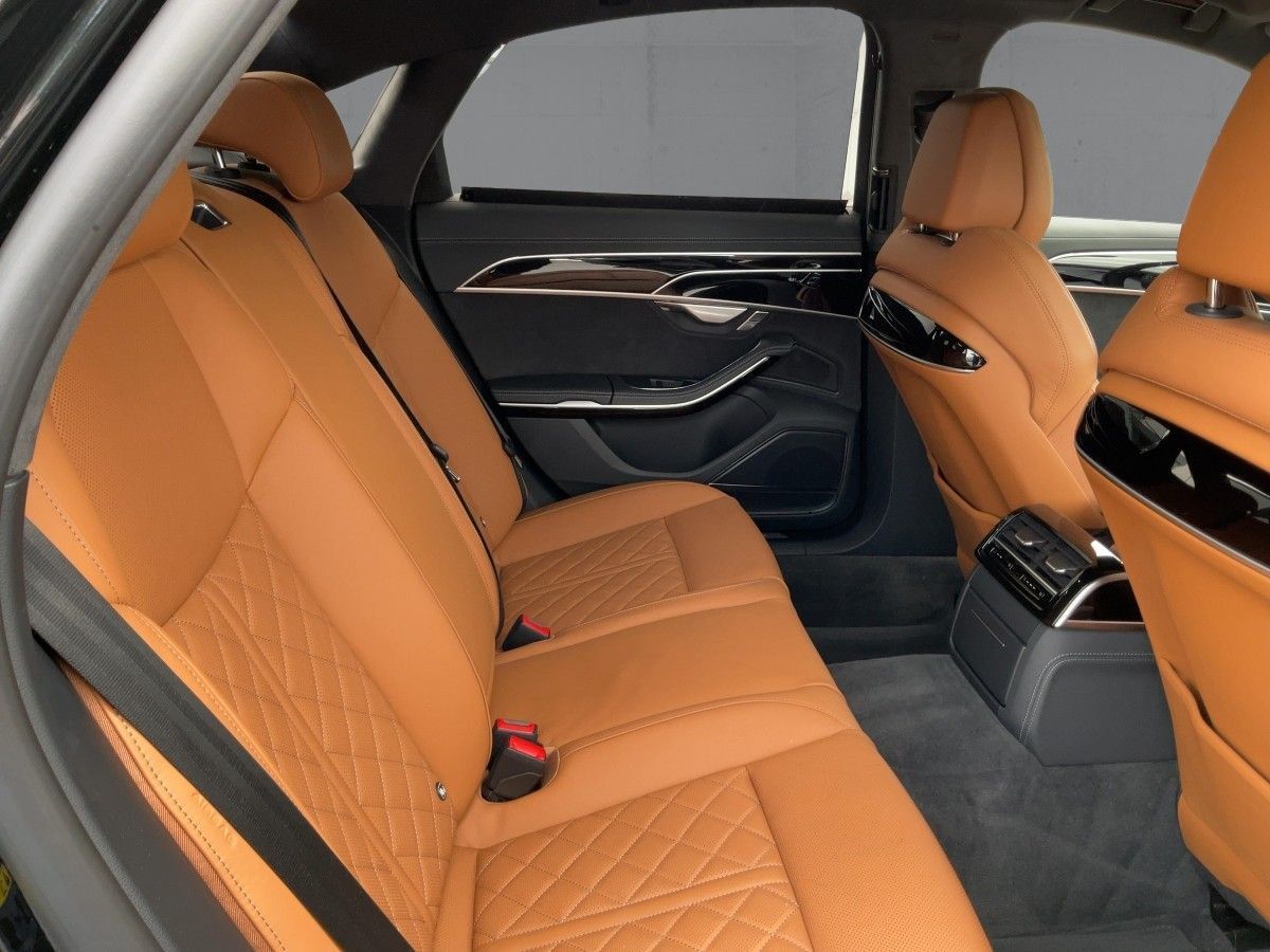 Audi A8 - Bild 13