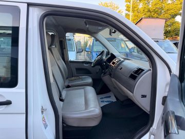 Volkswagen T5 Transporter - 11