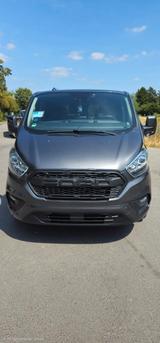 Ford Transit Custom 2.0 L2H1 mit Rollstuhllift