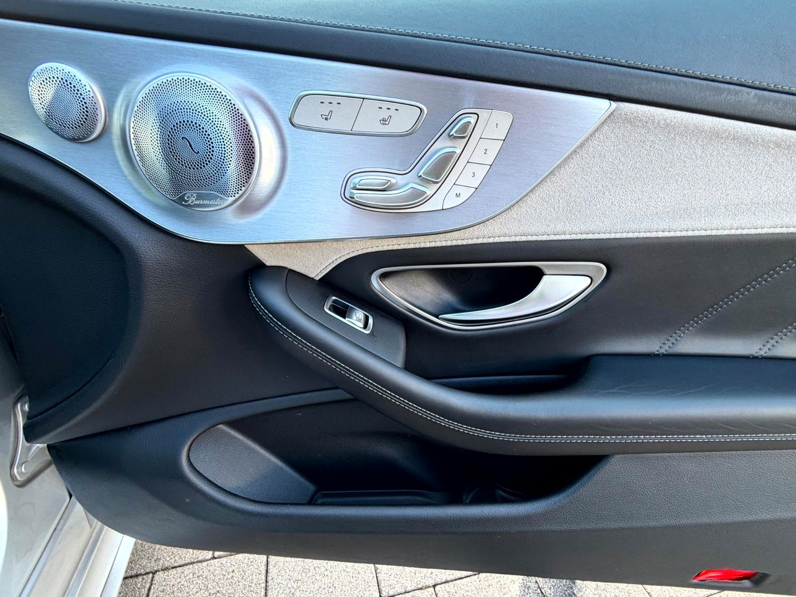 Mercedes-Benz C 63 S AMG Drivers_SporAb_HUD_360°_Burme_Keramik foto 18