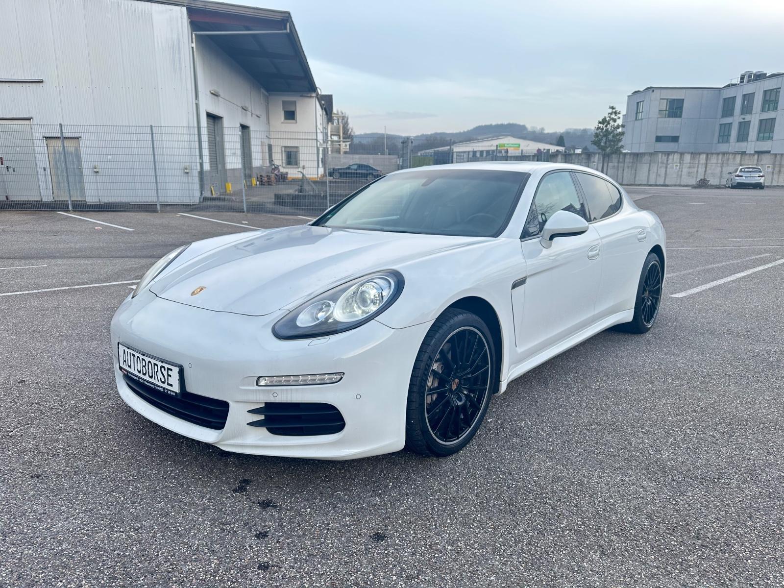 Porsche PANAMER 3.0 Diesel.FACELIFT Bi XENON.NAVi.SHZ