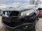 Nissan Qashqai+2 2.0L-1-Hand-7-Sitz-Panorama-Kamera - gebrauchte Nissan Qashqai+2 aus dem Jahr 2010