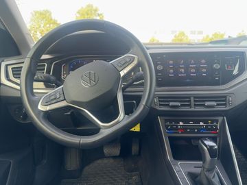 Volkswagen Polo - 10