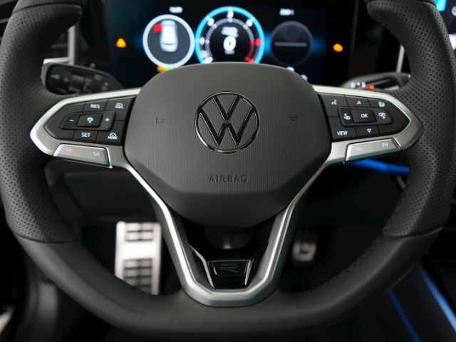 Passat Variant R-LINE TDI DSG+MATRIX-LED+AHK+NAV