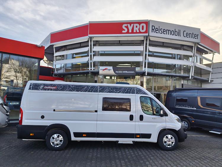 Challenger V 217 Start Edition, LP 60.785,- Euro