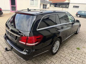 Mercedes E 220 - 4