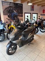 Suzuki Avenis 125 Vorführ- & Mietfahrzeug 2026 - SUZUKI AVENIS 125