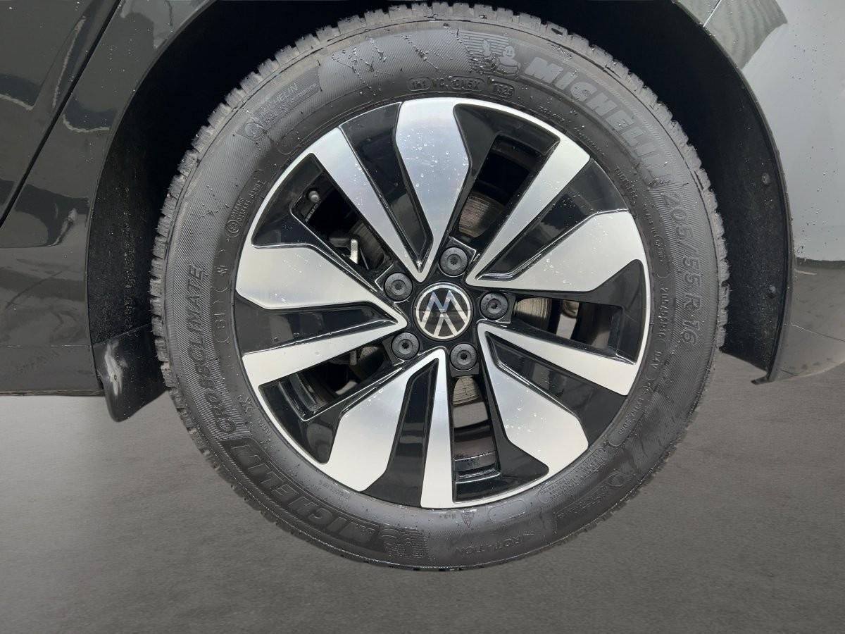 Volkswagen Golf - Bild 4