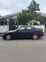 BMW 318i 318i - BMW 318 aus 1996: 318i