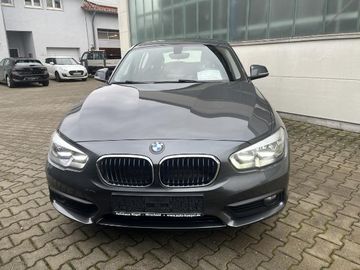 Bild 2 BMW 118 i Advantage 8- fach bereift