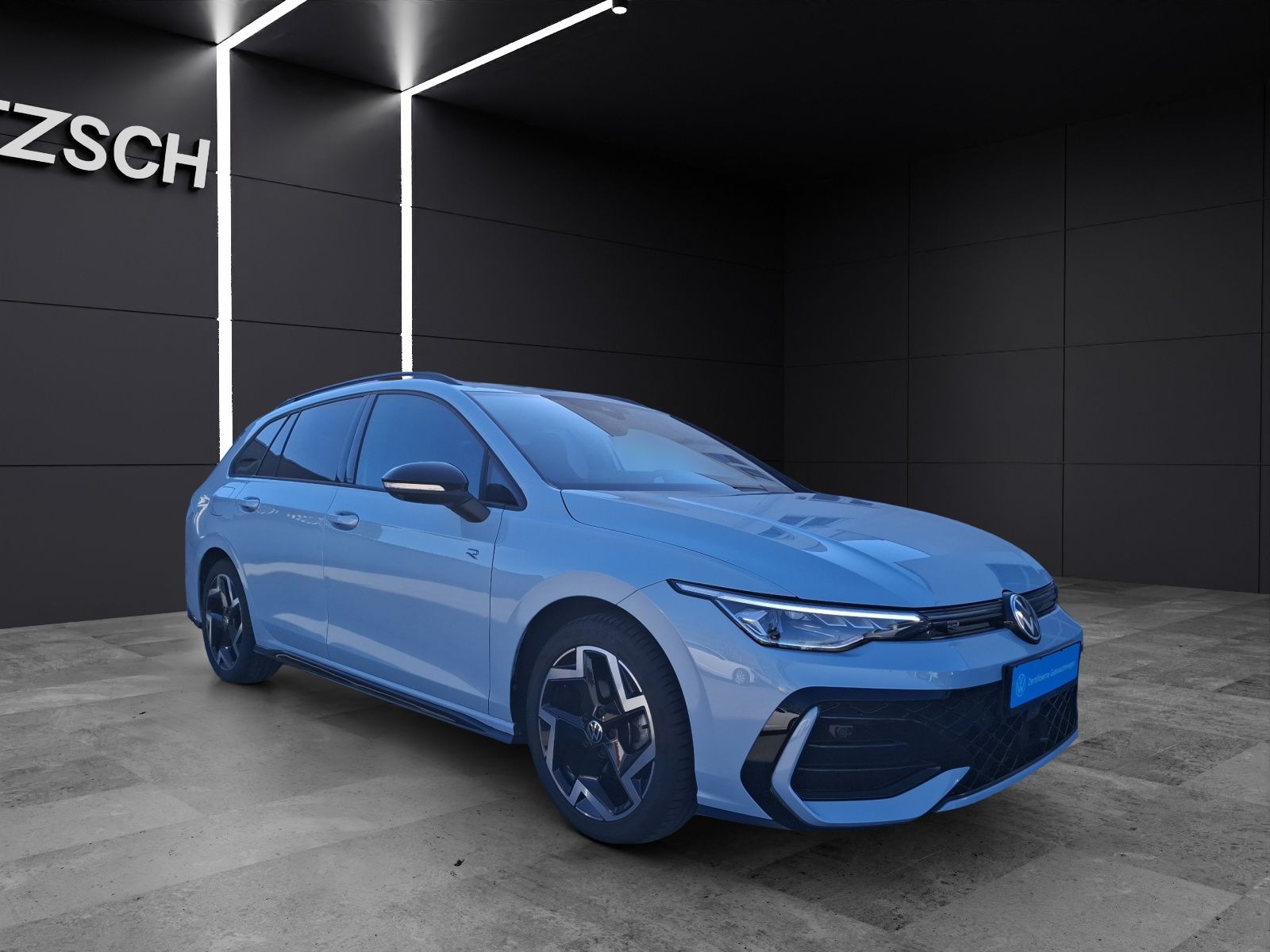 Fahrzeugabbildung Volkswagen Golf VIII Variant eTSI R-Line DSG LEDplus Navi A