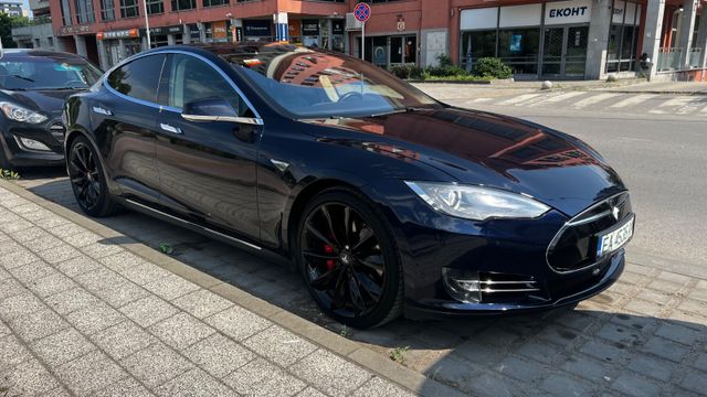 TESLA Model S P85D EU SC01 full options