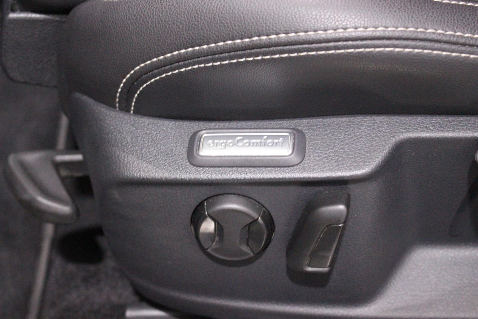 Volkswagen Passat 4M R Line Matrix Virtual STDHZG AHK ACC