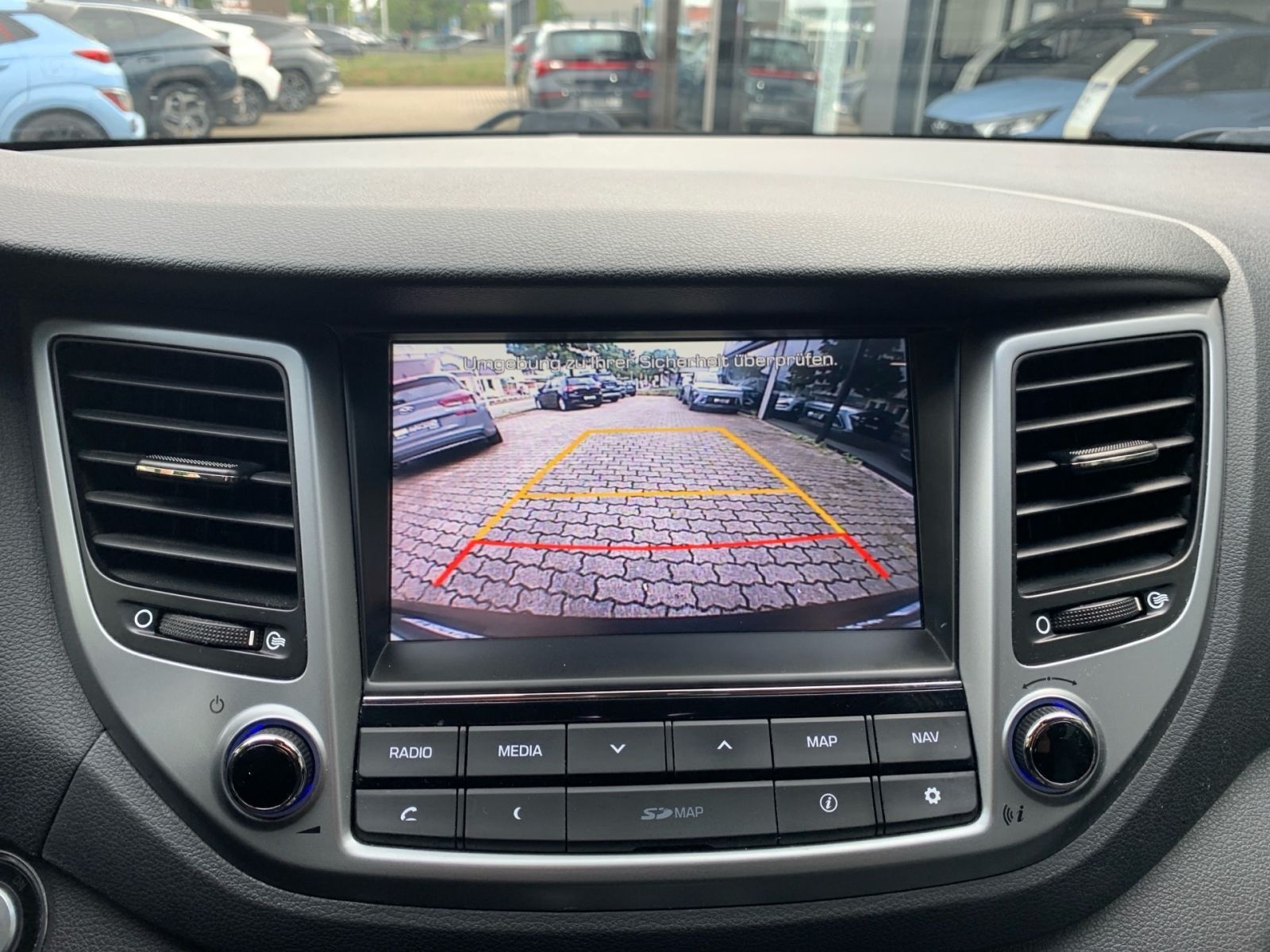 Fahrzeugabbildung Hyundai TUCSON 1.7 CRDi 7-DCT DPF Premium Navi