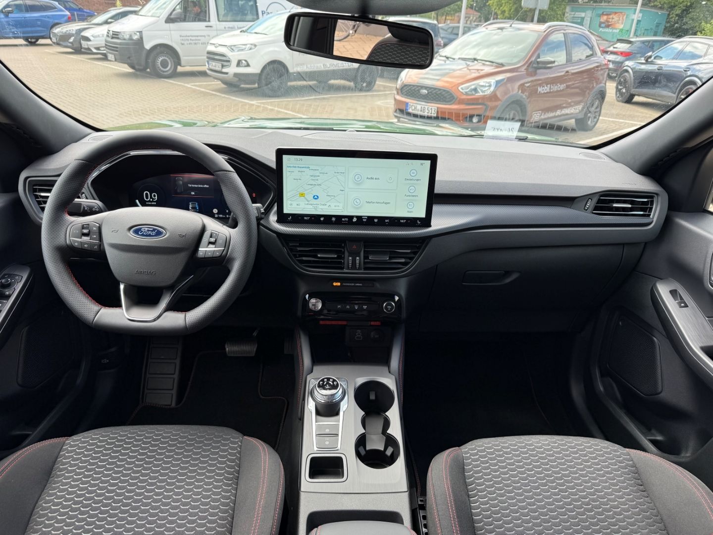 Fahrzeugabbildung Ford Kuga ST-Line Sport 5J AHK Navi Digi Co LED CarPl