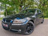 BMW 320 Baureihe 3 Touring 320i/Automatik - gebrauchte BMW 320 aus dem Jahr 2011