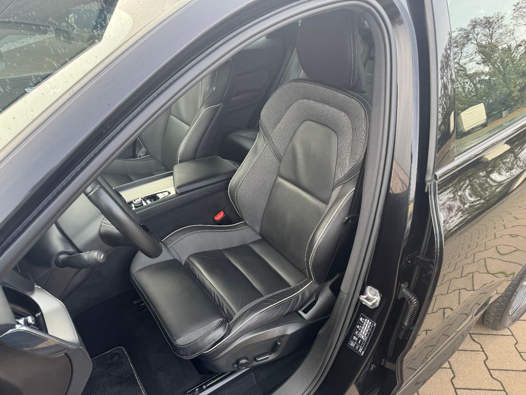 Volvo XC60 R Design Volvo XC60 R Design