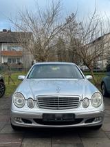 Mercedes-Benz Mercedes 240. 2.6l - scheckheftgepflegte Mercedes 240