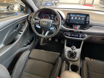 Hyundai i30 N Performance *NAVI*KAMERA*LED*PDC*SHA*TEMP*