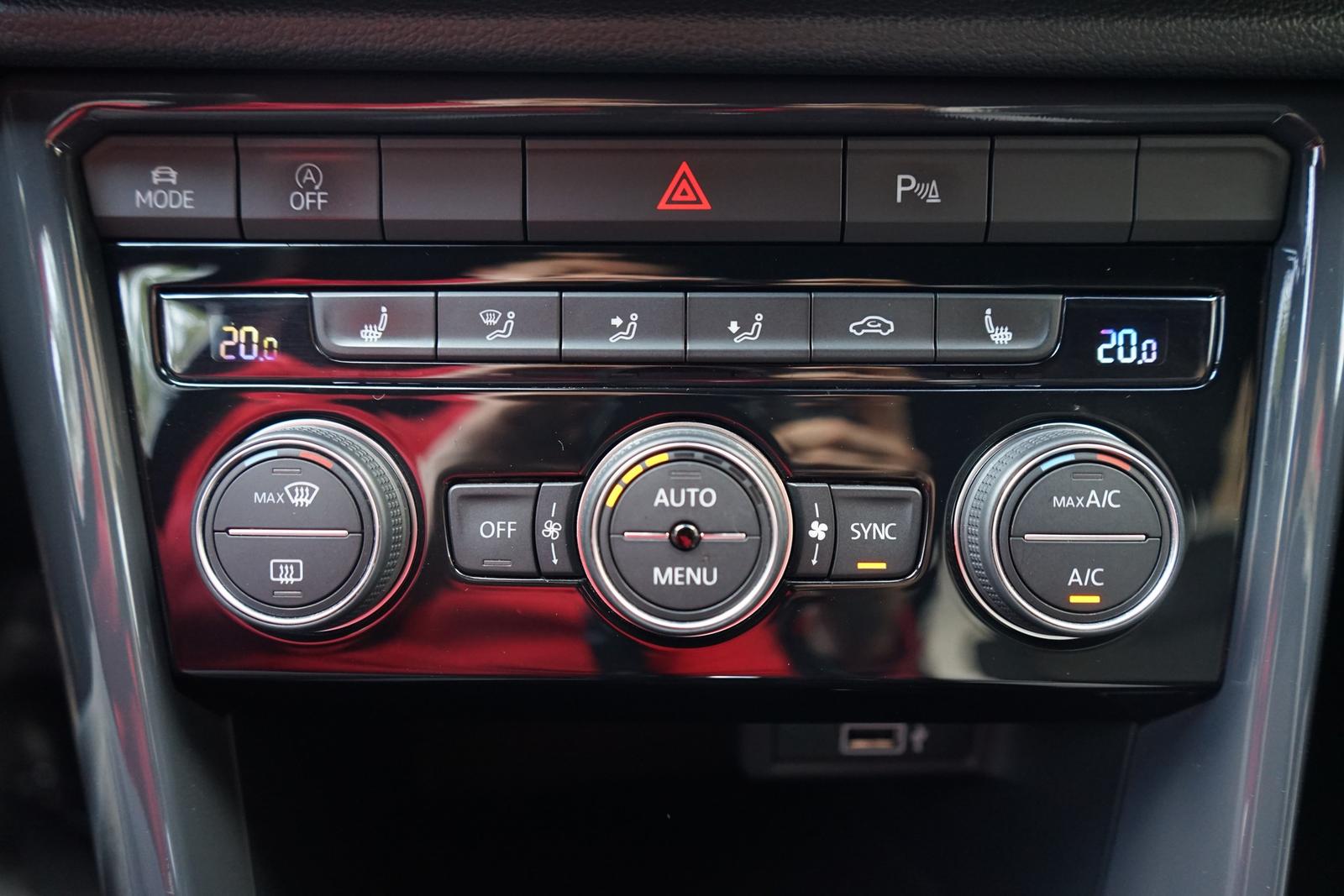 Volkswagen T-Roc 1.5 TSI DSG Sport LED Navi ACC AHK PDC, миниатюра 15