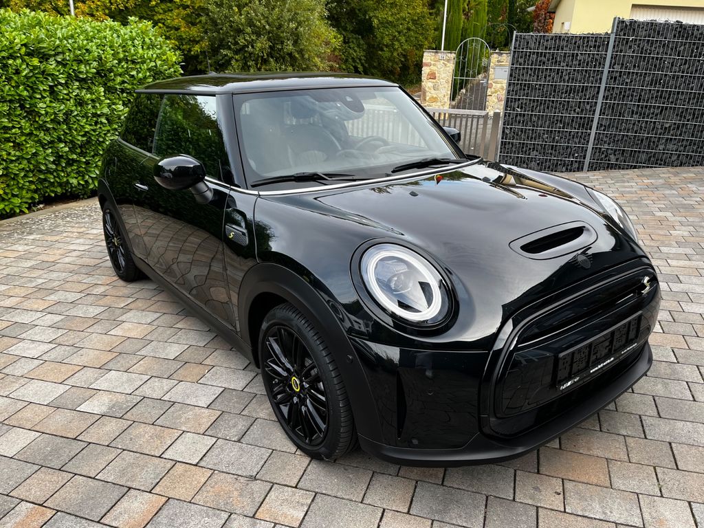 Image of MINI Cooper SE