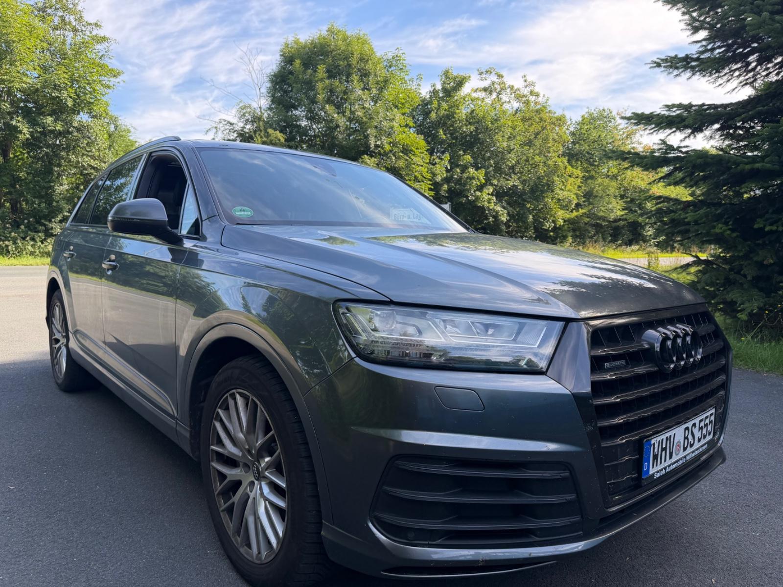 Audi Q7 3.0 TDI quattro S-Line 7 Sitzer