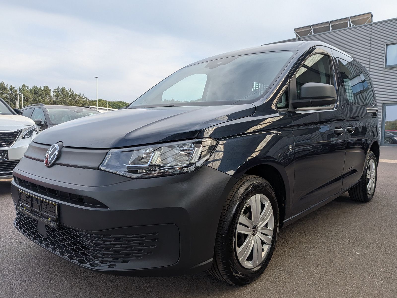 Volkswagen Caddy 2.0 TDI  2xSchibetüren Scheiben PDC 1-Hand imagem 3
