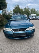 Opel vectra B 1.8 - gebrauchte Opel Vectra aus dem Jahr 2002