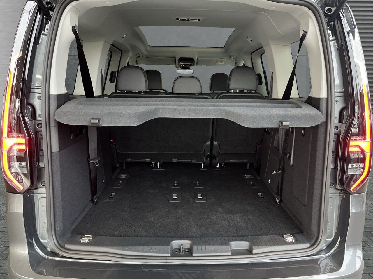 Volkswagen Caddy Maxi - Bild 6