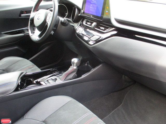 Fahrzeugabbildung Toyota C-HR Hybrid GR Sport Black Edition