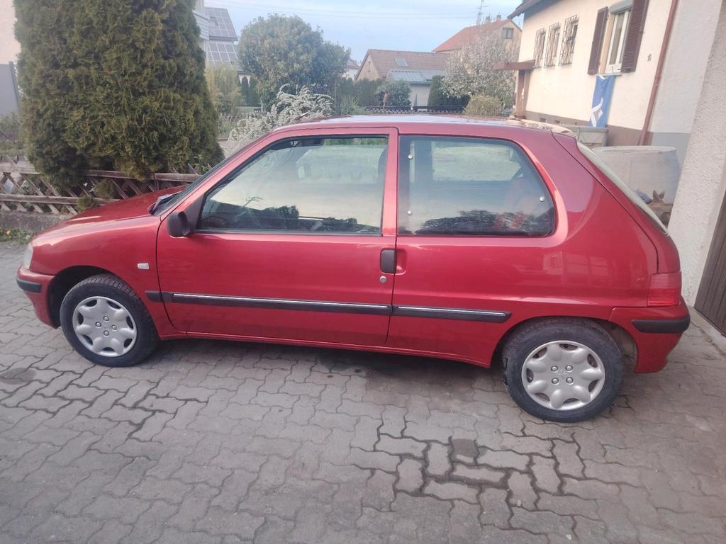 Peugeot 106